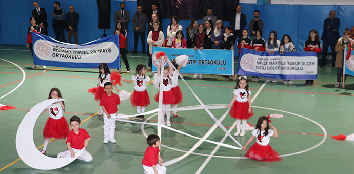 23 Nisan Ulusal Egemenlik ve Çocuk Bayramı Kutlandı