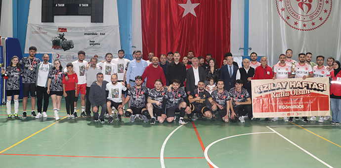 29 Ekim Cumhuriyet Bayramı Voleybol Halk Turnuvası Sona Erdi