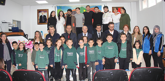 Ak Masal Kara Masal Havza’da Sahnelendi