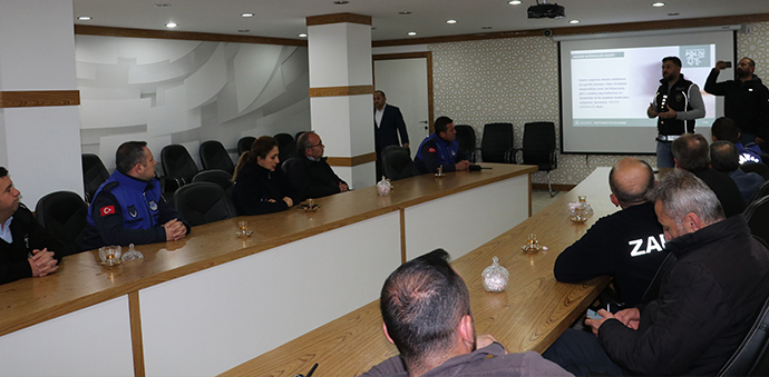 Belediye Personeline, En iyi Narkotik Polisi Anne Projesi