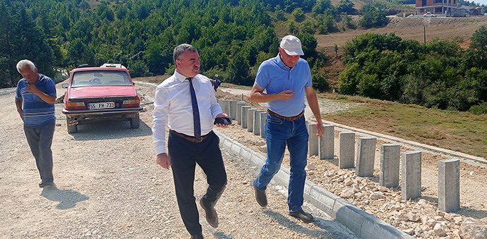 Havza Belediye Başkanı Özdemir Yol Çalışmalarını İnceledi