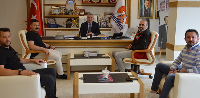 Havza Belediyespor Yeni Yönetiminden Başkan Özdemir’e Ziyaret