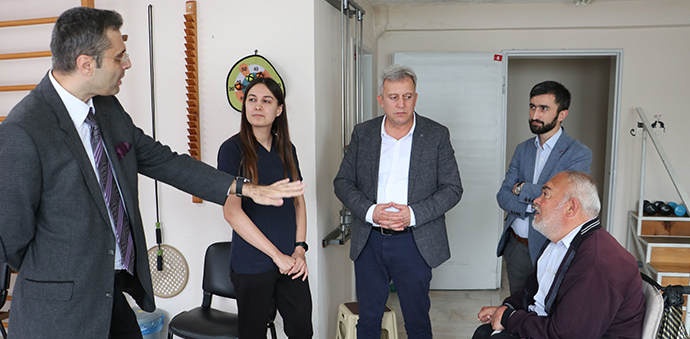 Havza Fizik Tedaviyi Bakım Rehabilitasyon Merkezi, Huzurevi Sakinlerinin Ayağına Gidiyor