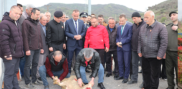 Havza Kaymakamı Nayman Deprem Bölgesinden Döndü