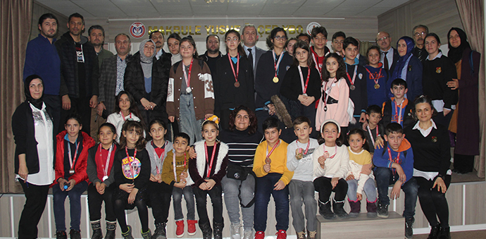 Havza Küçük Ve Minikler Satranç Turnuvası Sona Erdi