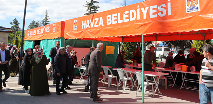 Havza Müftülüğü Hayır Çarşısı Açtı