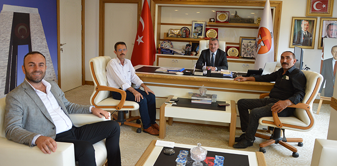Havza Muhtarları Derneğinden Başkan Özdemir’e Ziyaret