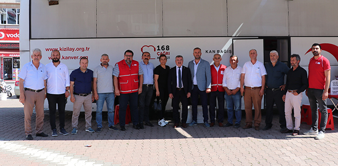 Havza Muhtarları Derneğinden Kan Bağışı Kampanyasına Destek
