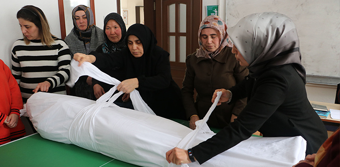 Havza’da Bayanlara Cenaze Hizmetleri Kursu Açıldı