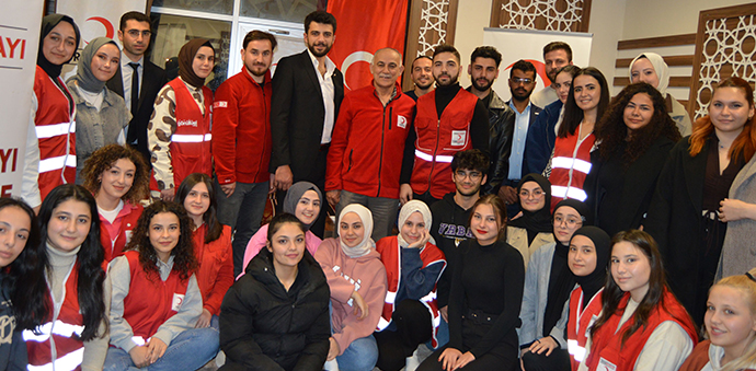 Havza’da Genç Kızılaycılar Bir Araya Geldiler