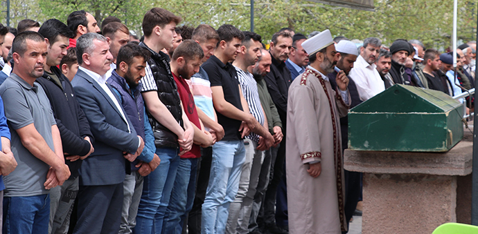 İş Kazasında Hayatını Kaybeden İşçi Toprağa Verildi