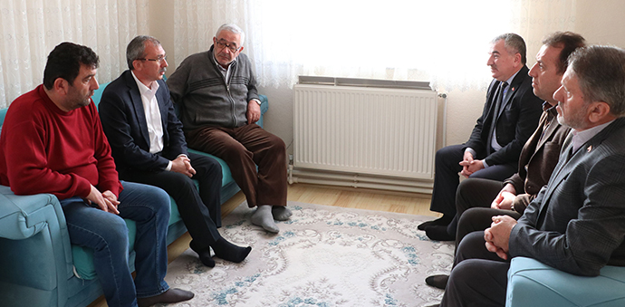 Milletvekili Kırcalı Ve Samsun MHP İl Başkanı Kandıra’dan Taziye Ziyareti