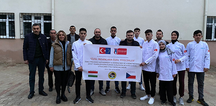 ŞEHİT RECEP ŞAHİN MTAL ÖĞRENCİLERİ AVRUPA YOLCUSU
