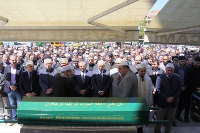 Emekli Öğretmen Nurettin Karaoğlanoğlu Vefat Etti