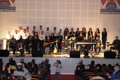 Halk Müziği Konseri Düzenlendi