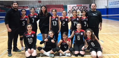 İLK KIVILCIM HAVZA SPOR GENÇ KIZLAR YARI FİNALDE