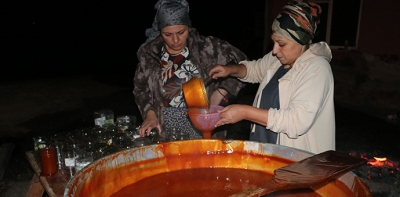 Kadınlar Havza Kış Hazırlığı İçin Kuşburnu Marmelatı Yaptılar