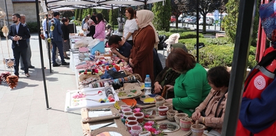 Rehabilitasyon Ve Aile Danışma Merkezi Sakinleri Kermes Düzenlendi