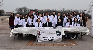 Beslenme ve Diyetetik Topluluğu Üyelerinden Obezite Farkındalık Etkinliği