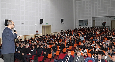 Havza’da TÜBİTAK Bilim Söyleşisi Düzenlendi
