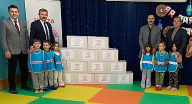 İlk Kıvılcım Anaokulu Öğrencilerinden Örnek Bir Sosyal Sorumluluk Projesi