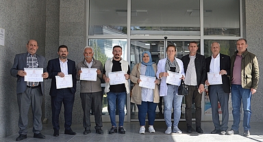 CHP Belediye Meclis Üyeleri Mazbatalarını Aldılar
