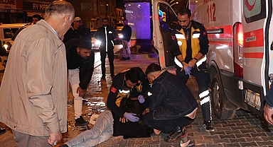 Otomobil İle Çarpışan Motosiklet Sürücüsü Yaralandı