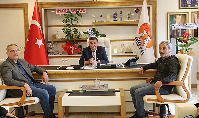 25 Mayıs Gazetesinden Başkan İkiz’e Ziyaret
