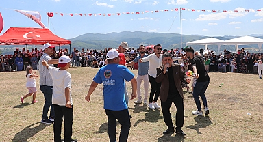Havza’da Bayraktepe Bahar Şenliği Düzenlendi