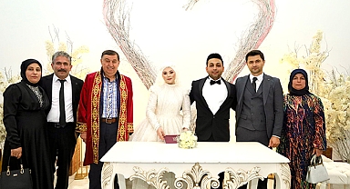 Bolat ve Şahin Ailelerinin Mutlu Günü