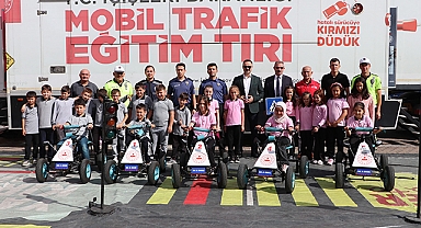 Mobil Trafik Eğitim Tırı Havza’da Öğrencilerle