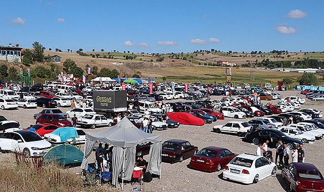 Modifiye Araç Tutkunları Havza'da Buluştu