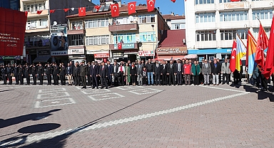 29 Ekim Cumhuriyet Bayramı Çelenk Sunma