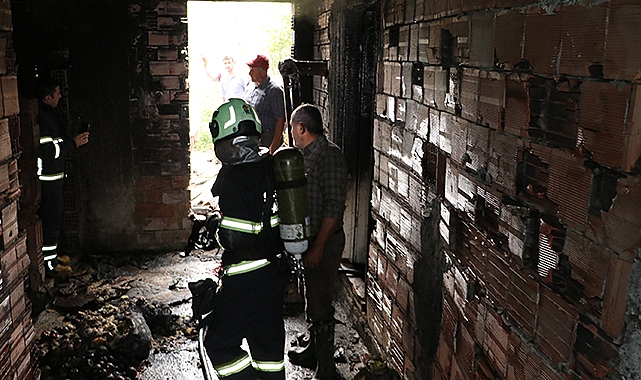 Havza’ya Bağlı Doğançayır’da Maddi Hasarlı Ev Yangını