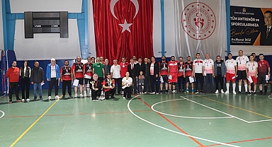 29 Ekim Cumhuriyet Bayramı Voleybol Turnuvası Sona Erdi