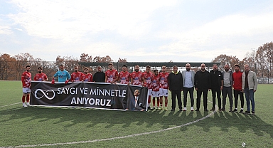 Havza Belediyesporlu Futbolculardan Mustafa Kemal Atatürk’e Pankart