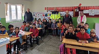 Havza'da Jandarma'dan Öğrencilere Eğitim