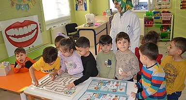 Anaokulu Öğrencilerine Ağız Ve Diş Sağlığı Eğitimi