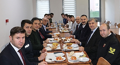 Havza Kaymakamı Ayvat Havza KYK Yurdunda Öğrenciler İle Buluştu