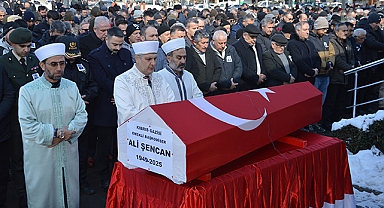 Kıbrıs Gazisi Emekli Baş Komiser Samsun’da Toprağa Verildi