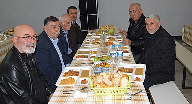 Kamlık Mahallesi Sosyal Yardımlaşma Derneği’nden Dayanışma İftarı