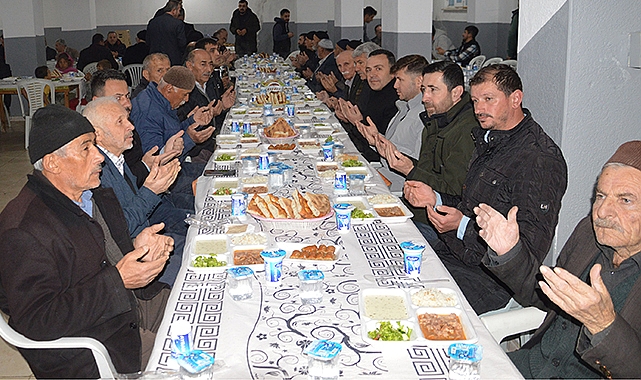 20 Yıllık İftar Geleneği: Mahalle Sakinleri Ramazan’ı Birlikte Yaşıyor