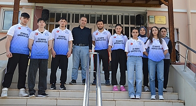 Mayıs Anadolu Lisesi Bilek Güreşinde Markalaşıyor: Hedef Kayseri'deki Türkiye Şampiyonası!