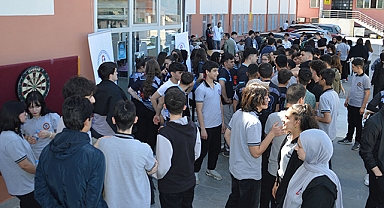 Kaymakam Ayvat, Fen Lisesi Öğrencileri İle Hıdırellez Kutladı