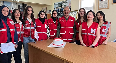 Genç Kızılay’dan Mezun Gönüllülere Veda Kutlaması
