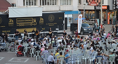 Gezen Sinema Tırı Havza’da Çocuklarla Buluştu