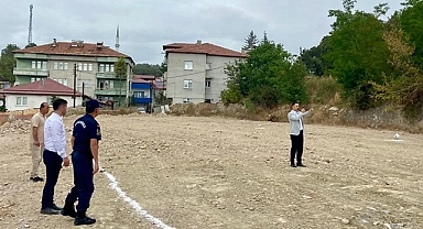 Kaymakam Ayvat,Müftülük Külliyesi ve Aile Sağlığı Merkezi Alnını İnceledi