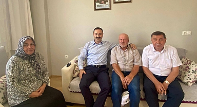Kaymakam Ayvat ve Başkan İkiz'den Şehit Ailelerine Ziyaret