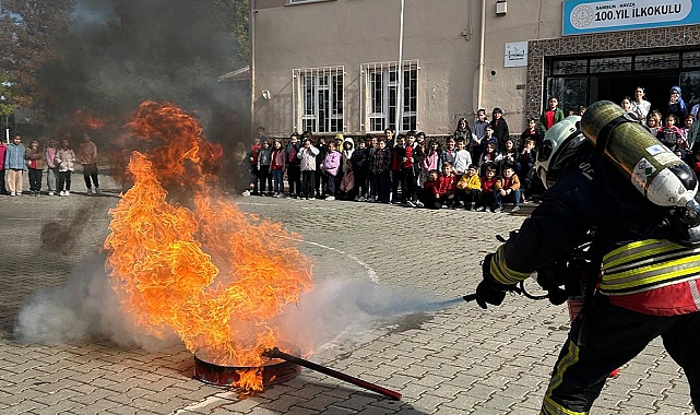 Havza 100. Yıl İlkokulu'nda Öğrenciler Deprem ve Yangına Hazırlandı