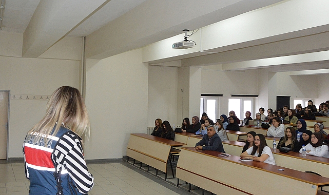 Havza MYO'da Öğrencilere Narkotik ve Siber Suçlara Karşı Eğitim